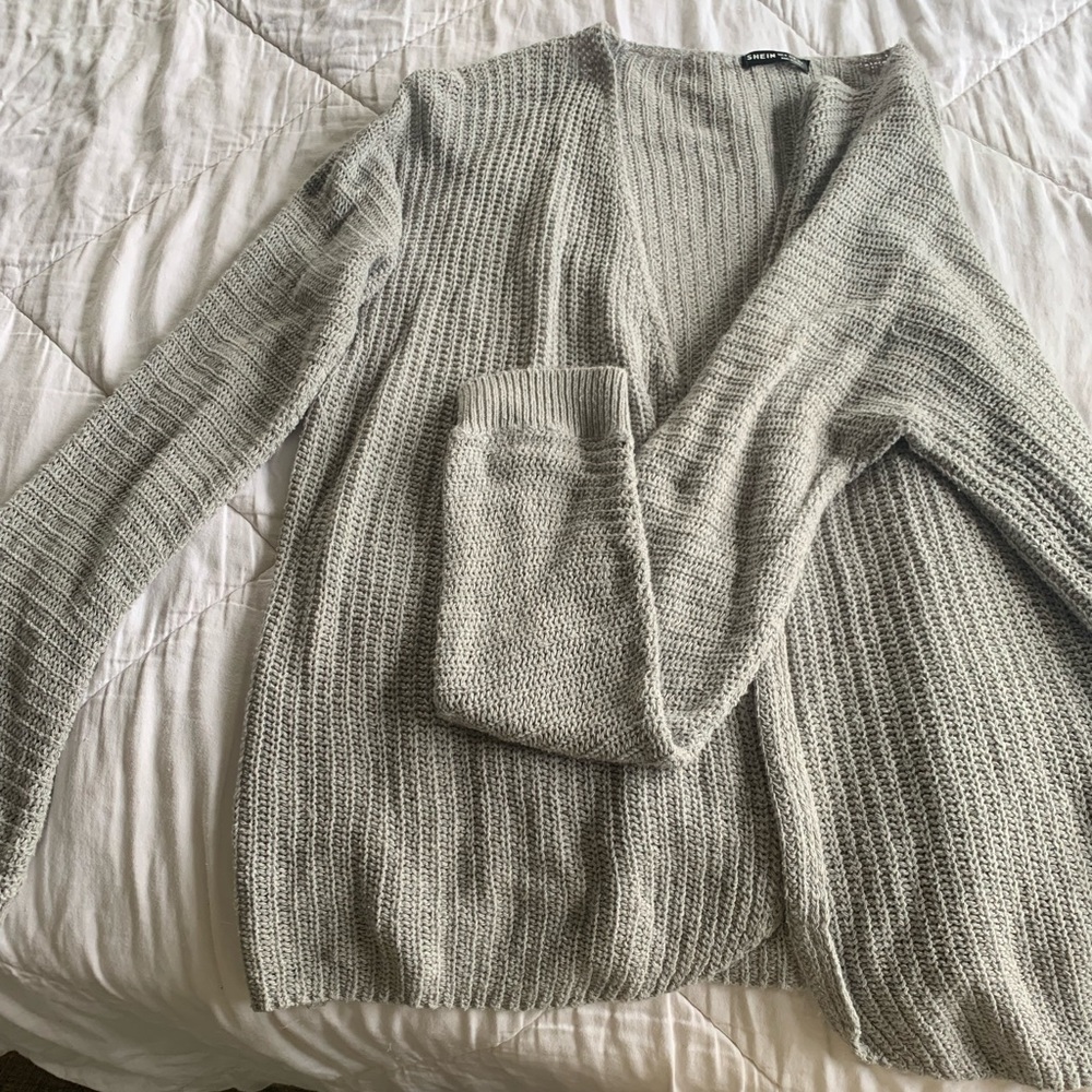Grey knitted cardigan from shein never worn. Size L